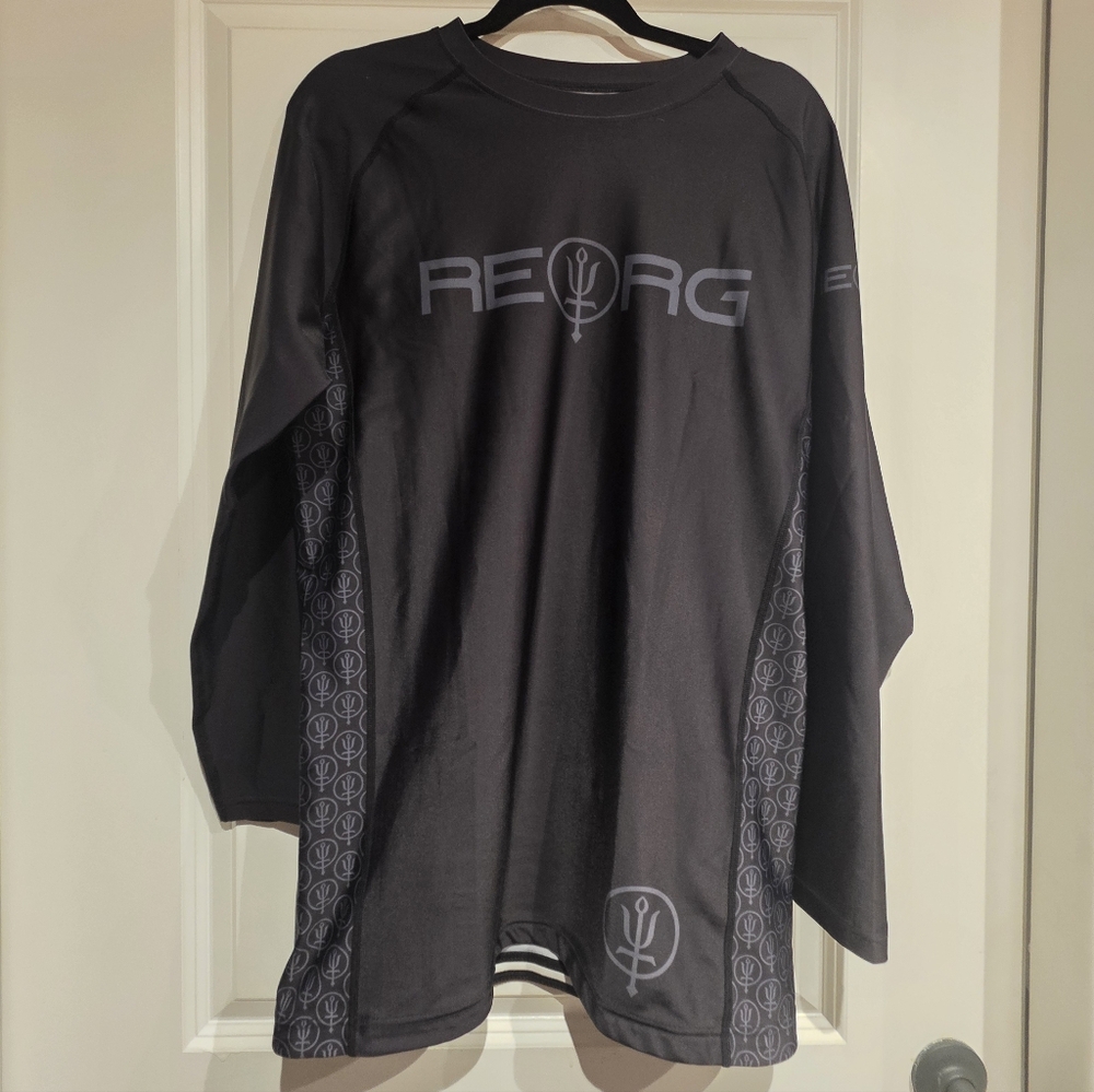 Mens Tatami Fightwear Reorg Thrudark LS Rashguard XXL, NEW w/tags